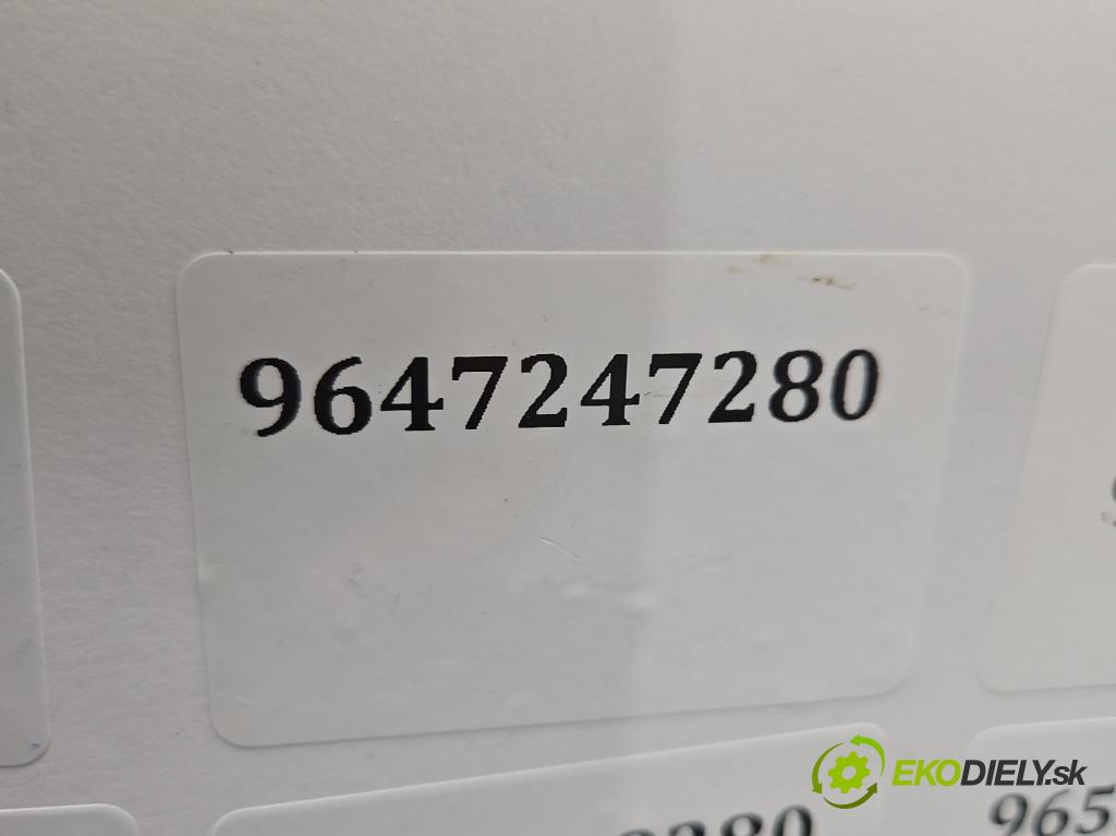 Volvo V50 2.0 hdi 136 HP manual 100 kW 1997 cm3 5- vstrek 9647247280 (Vstrekovač paliva)