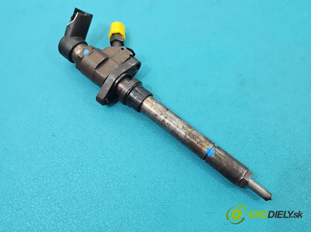 Volvo V50 2.0 hdi 136 HP manual 100 kW 1997 cm3 5- vstrek 9647247280 (Vstrekovač paliva)