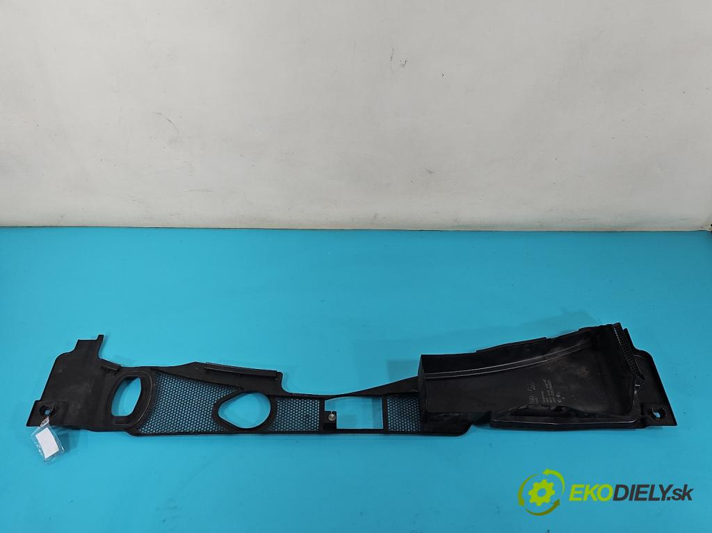 Audi A5 8T 2007-2016 2.0 TFSI 211KM manual 155 kW 1984 cm3 5- torpédo 8K1819447 (Torpédo (plast pod čelným sklom))