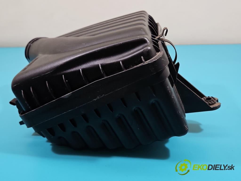 Daewoo Lanos 1.5 16V 101 HP manual 74 kW 1498 cm3 4- obal filtra vzduchu 96182219 (Obal vzduchového filtra)