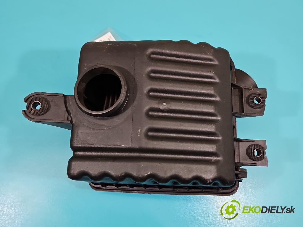 Daewoo Lanos 1.5 16V 101 HP manual 74 kW 1498 cm3 4- obal filtra vzduchu 96182219 (Obal vzduchového filtra)