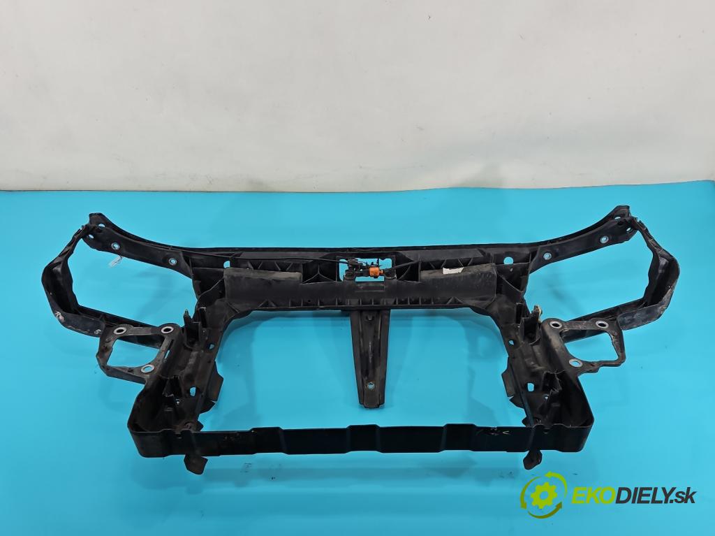 Audi A3 8L 1996-2003 1.6 SR 102 hp manual 75 kW 1595 cm3 3- stěna přední  (Výztuhy přední)