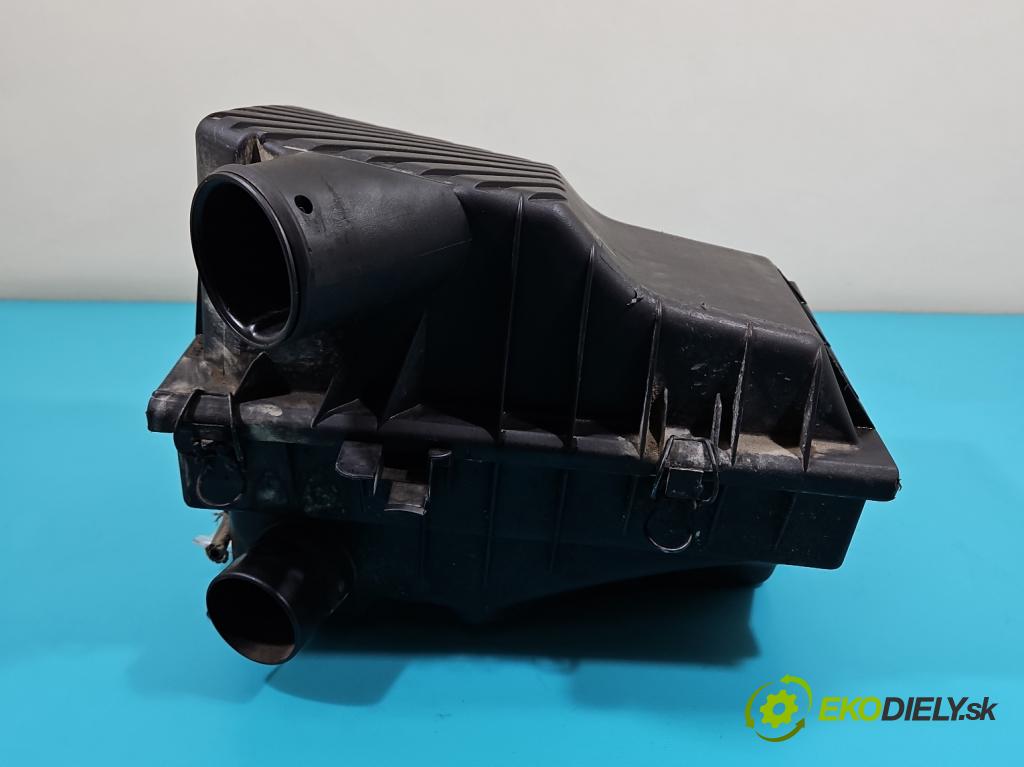 Vw Passat B3 1988-1993 1.8 90 HP manual 66 kW 1781 cm3 5- obal filtra vzduchu 357129607 (Obal vzduchového filtra)