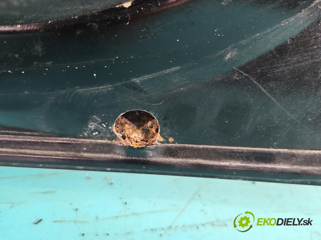 Citroen C4 Grand picasso I 2006-2013 1,8.0 18V 125 hp manual 92 kW 1749 cm3 5- zadní kufrové dveře  (Zadní kapota (kufr))