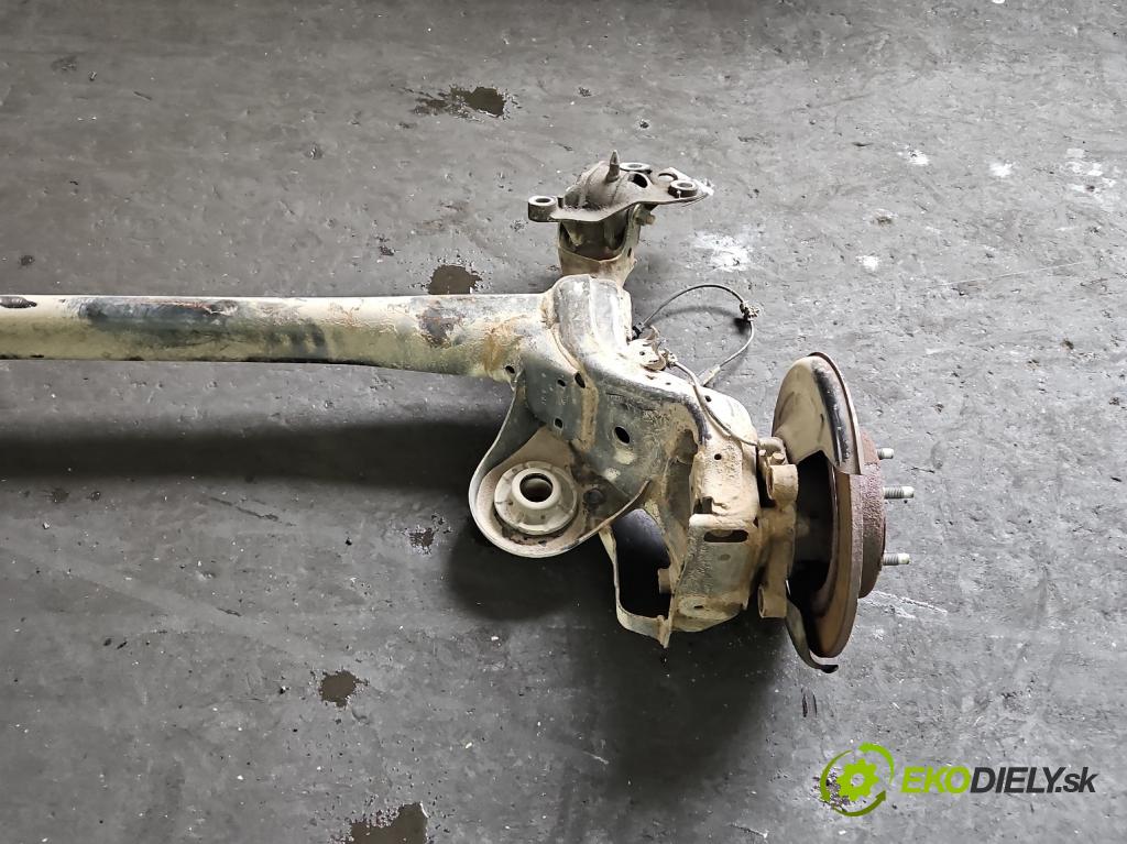 Opel Astra V  2015- 1.6 cdti 110 hp manual 81 kW 1598 cm3 5- zadní výztuha  (Výztuhy zadní)