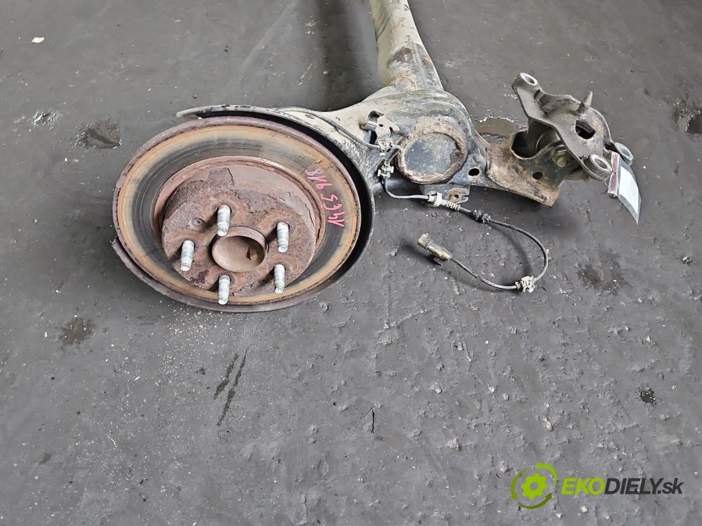 Opel Astra V  2015- 1.6 cdti 110 hp manual 81 kW 1598 cm3 5- zadní výztuha  (Výztuhy zadní)