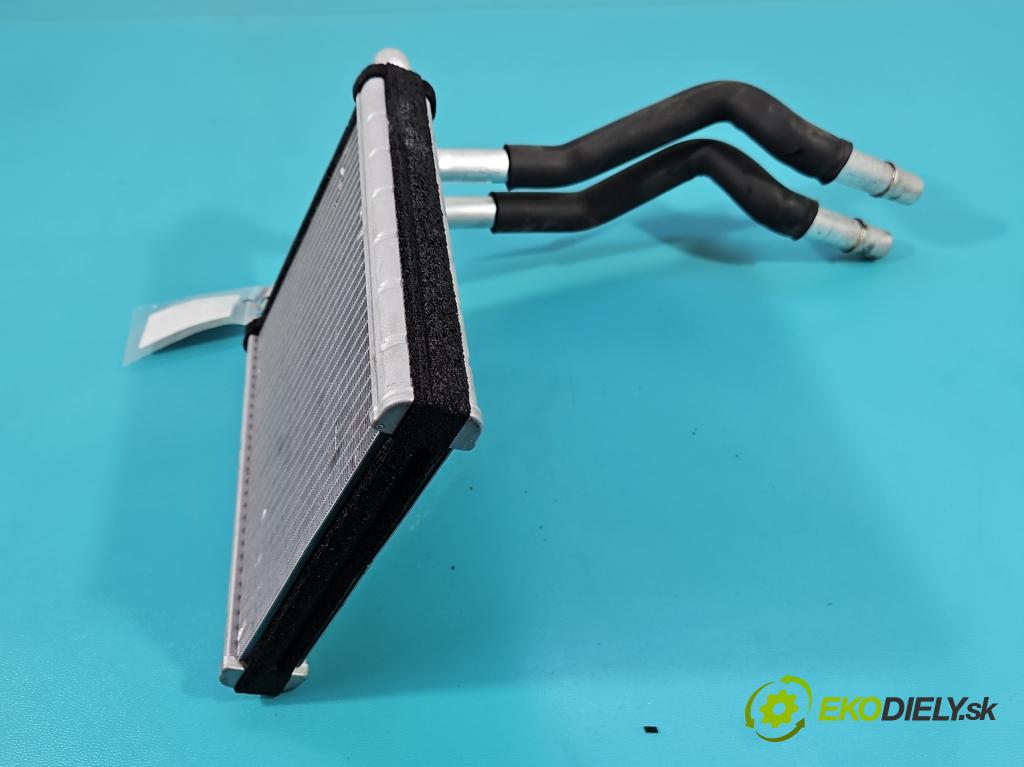 Kia Niro I 2016-2022 1.6 GDI 105 hp automatic 77,2 kW 1580 cm3 5- radiátor  (Radiátory topení)