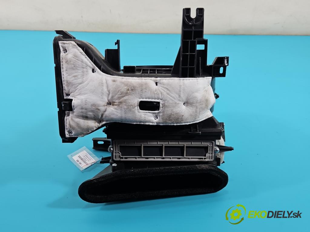 Kia Niro I 2016-2022 1.6 GDI 105 hp automatic 77,2 kW 1580 cm3 5- radiátor D315CWFAA (Radiátory topení)