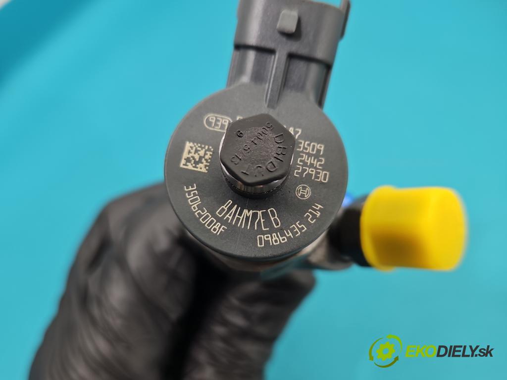 Lancia Thema II 2011-2014 3.0 CRD 239KM automatic 176 kW 2987 cm3 4- vstrek 0445110430 (Vstrekovač paliva)