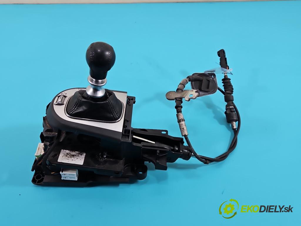 Peugeot 4007 2007-2012 2.2 hdi 156 HP automatic 115 kW 2179 cm3 5- Páka: Změny: stupeň,rýchlosť 2400A205HA (Rýchlostná páka (kulisa))