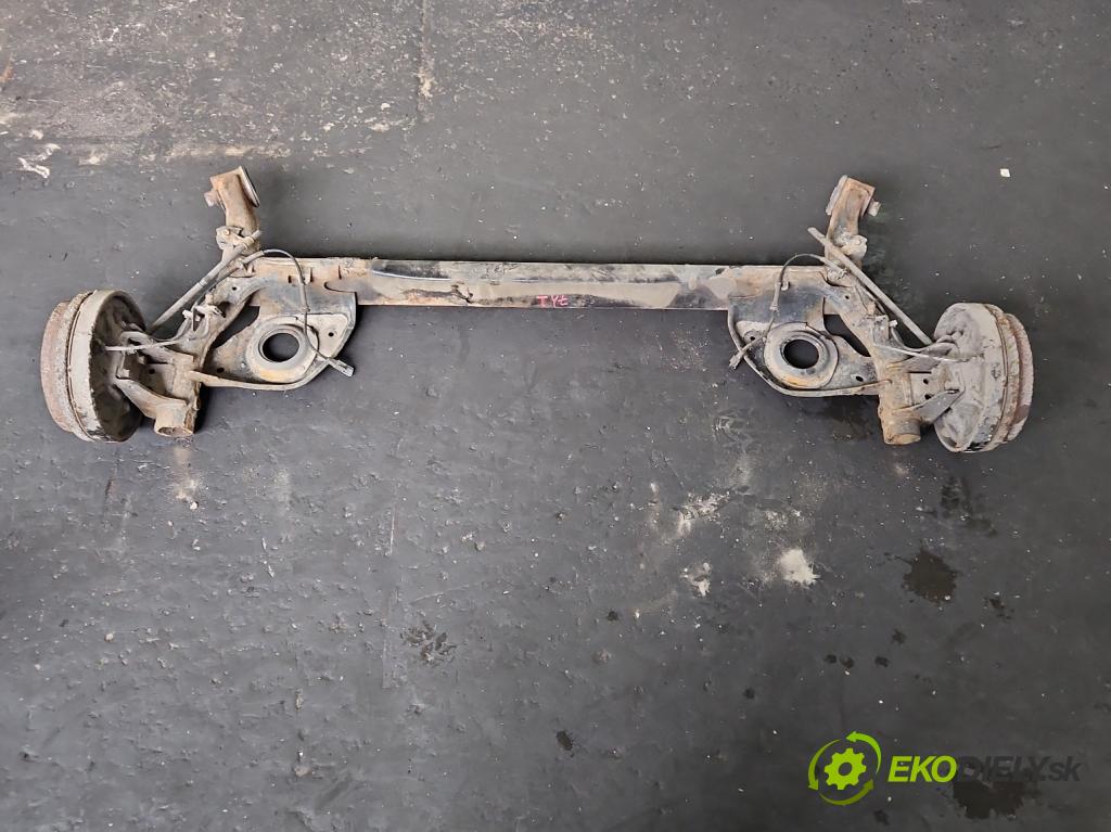 Nissan Note II 2012-2016 1.2 16V 80 hp manual 59 kW 1198 cm3 5- zadní výztuha  (Výztuhy zadní)