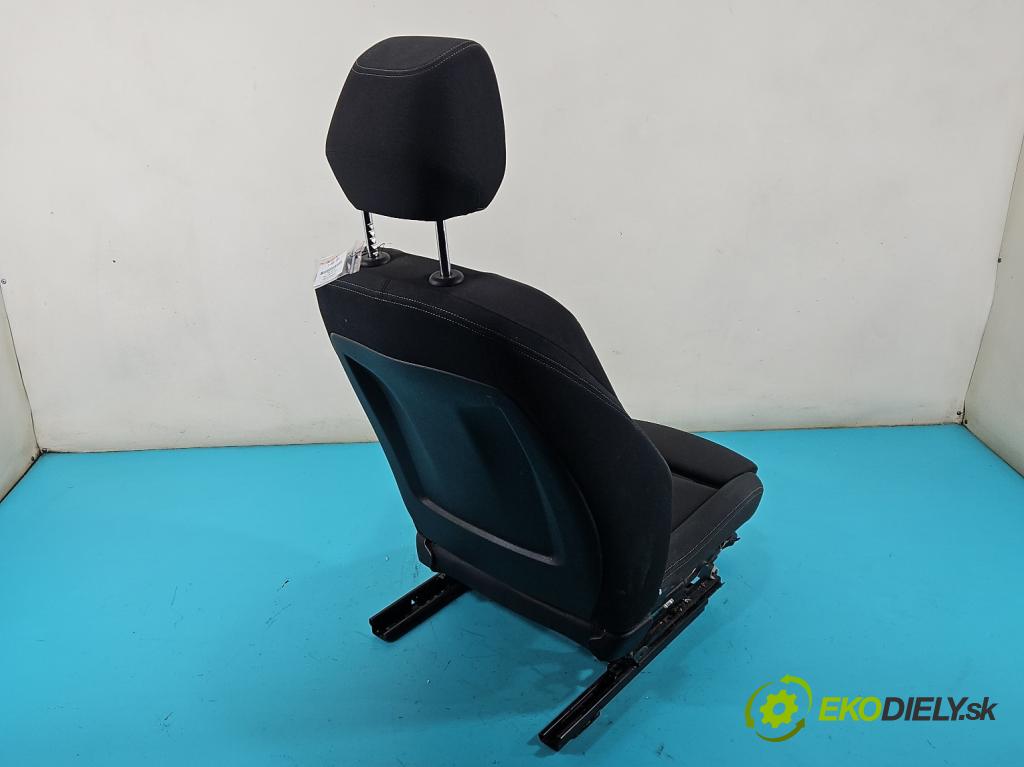 Bmw 1 F20 2011-2019 1.6 T 136hp manual 100 kW 1598 cm3 5- Sedadlo levý  (Sedačky, sedadla)