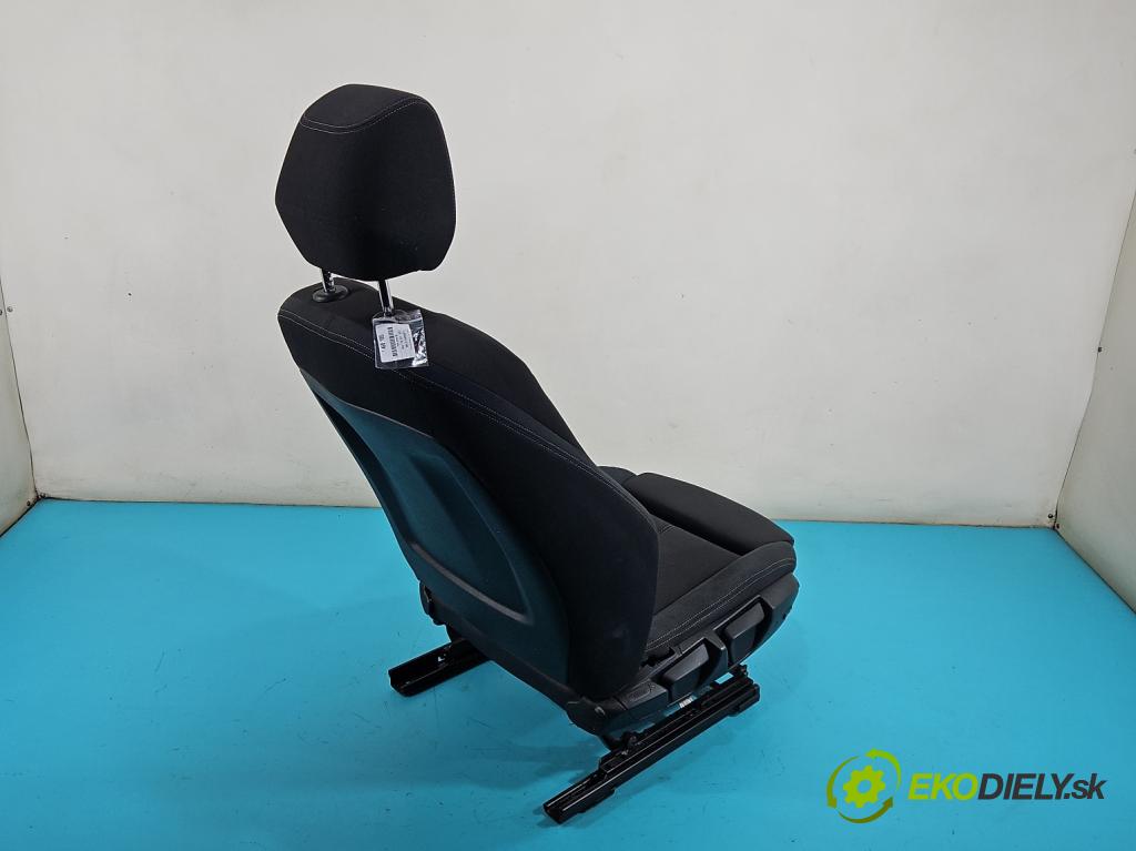 Bmw 1 F20 2011-2019 1.6 T 136hp manual 100 kW 1598 cm3 5- Sedadlo pravý  (Sedačky, sedadla)