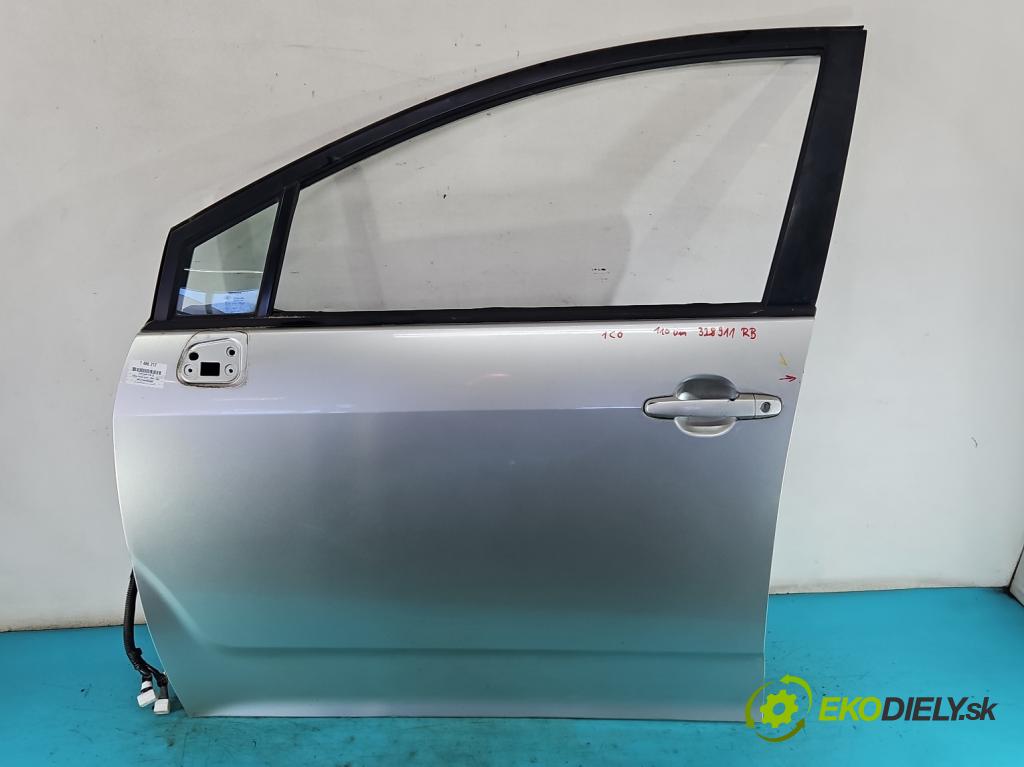 Toyota Corolla Verso II 2004-2009 1.6 vvti 110 hp manual 81 kW 1598 cm3 5- dveře přední levé  (Klika dveří ostatní)