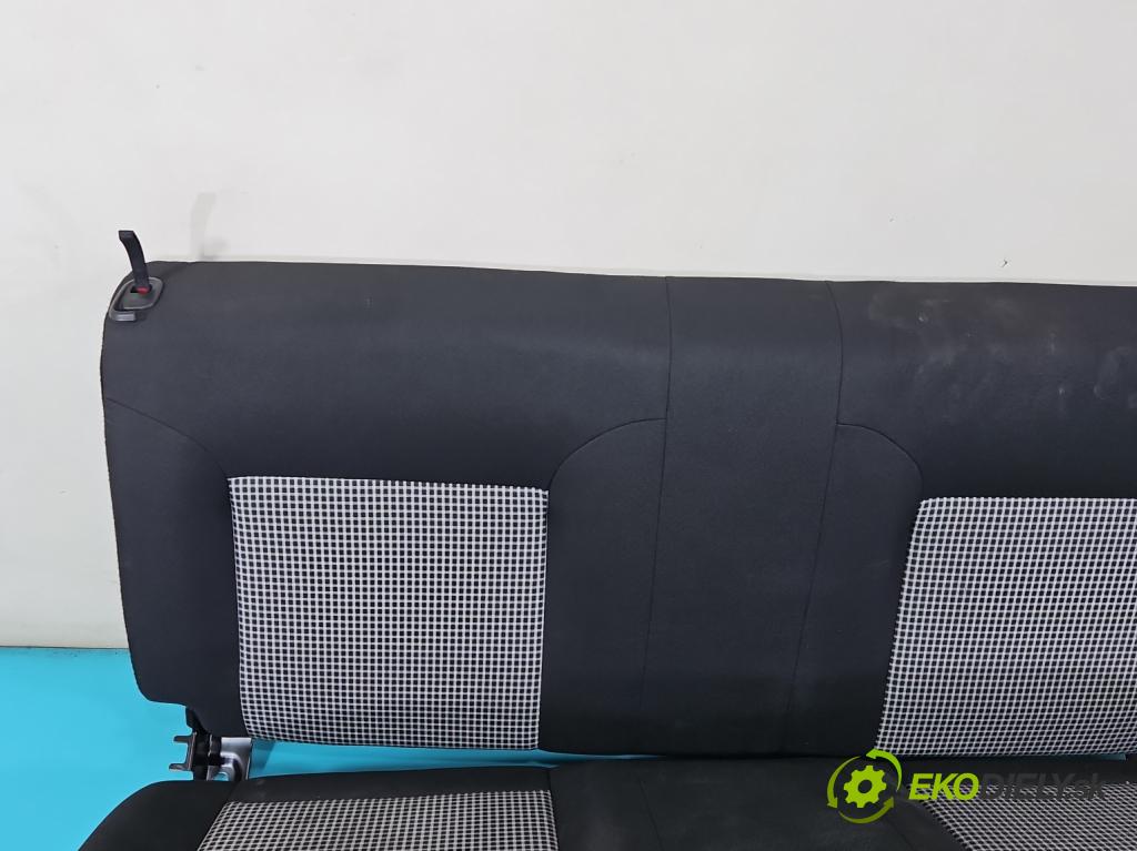 Renault Twingo III 2014-2024 0.0 82 HP automatic 60 kW  5- Pohovka: zadné  (Sedadlo)