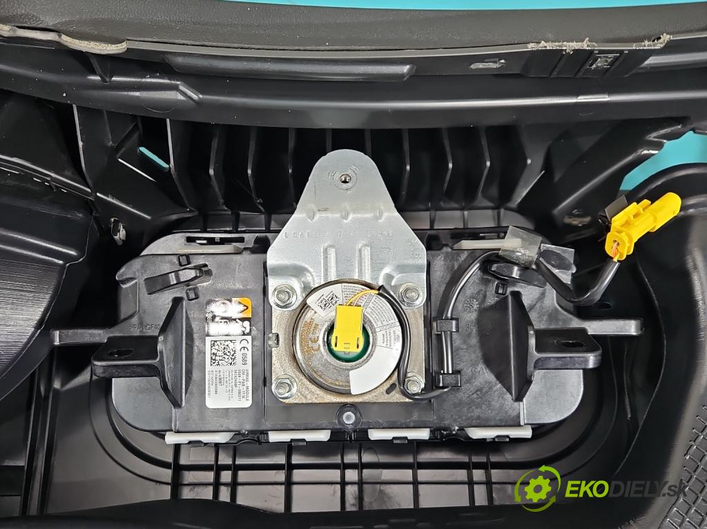 Opel Insignia B 2017-2022 2.0 cdti 174 hp automatic 128 kW 1995 cm3 5- kokpit,přistrojova deska