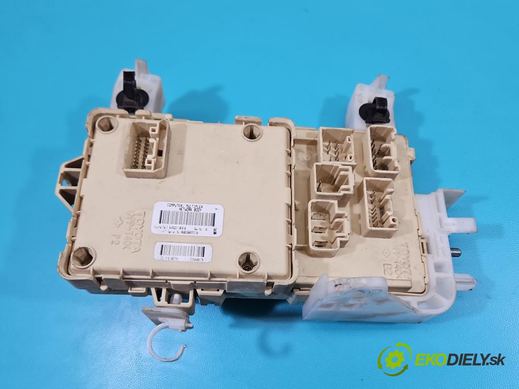 Toyota Corolla Verso II 2004-2009 1.6 vvti 110 HP manual 81 kW 1598 cm3 5- riadiaca jednotka motora 89661-0F070
