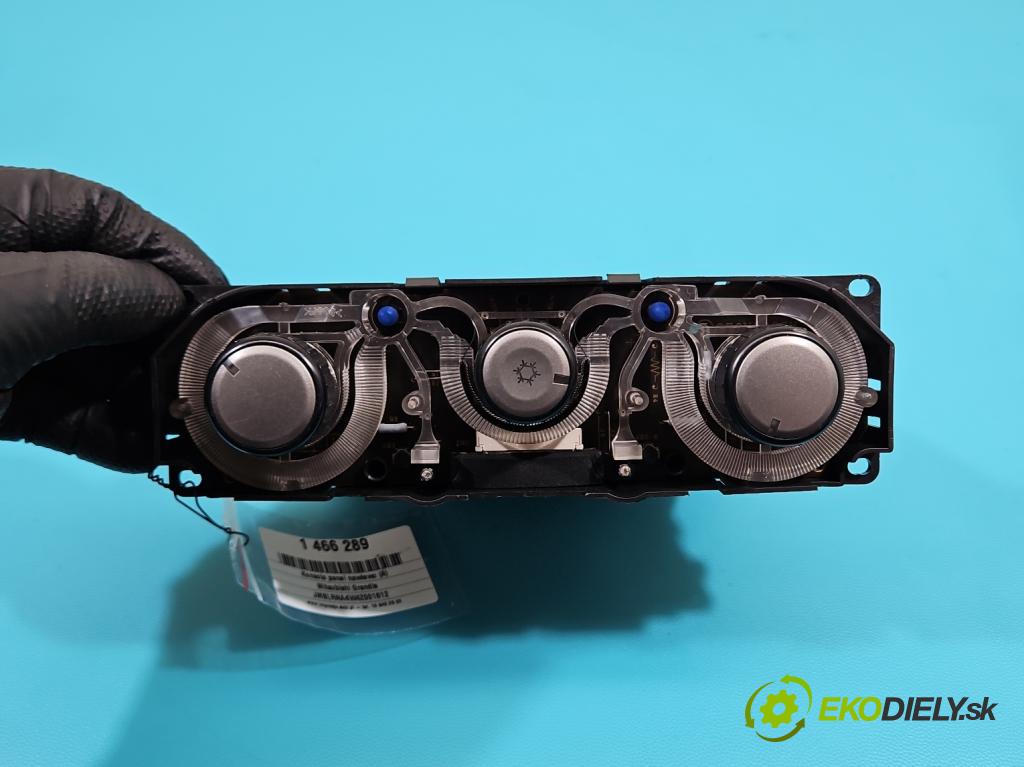 Mitsubishi Grandis 2.4 16V 165 HP automatic 121 kW 2378 cm3 5- panel kúrenia MN157316