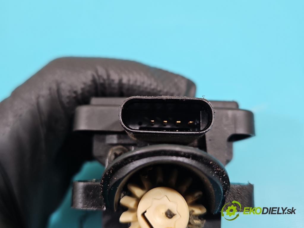 Lancia Thema II 2011-2014 3.0 CRD 239KM automatic 176 kW 2987 cm3 4- Ovladač: klapky: kolektor ESR0005 (Motorček ostatné)