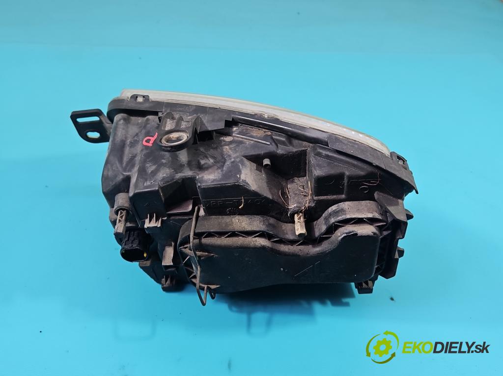 Fiat Panda II 2003-2012 1.1 54 HP manual 40 kW 1108 cm3 5- Reflektor: pravý  (Svetlo predné pravé)