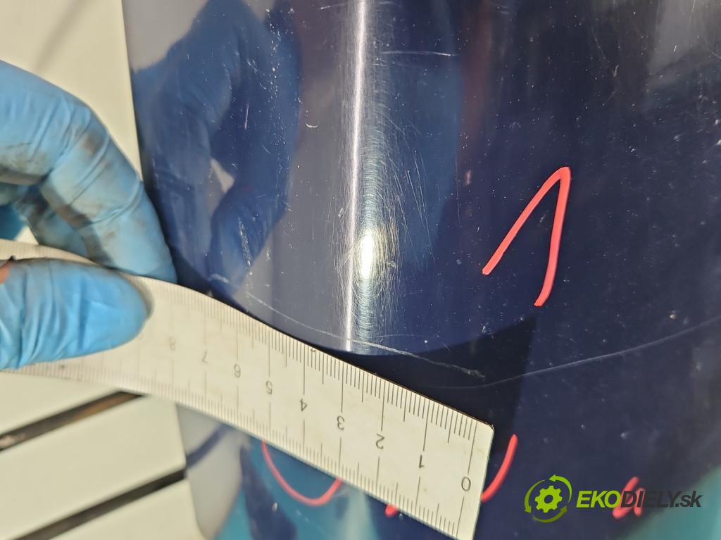 Peugeot Partner I 1996-2008 1.4 8V 75 HP manual 55 kW 1360 cm3 5- dvere zadné ľavé  (Kľučka dverí ostatné)