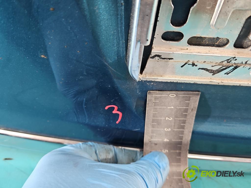 Toyota Yaris III 2011-2020 1.4 D4D 90 hp manual 66 kW 1364 cm3 5- zadní kufrové dveře  (Zadní kapota (kufr))