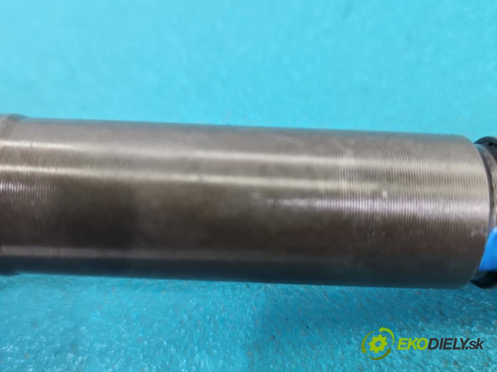 Opel Astra V  2015- 1.6 cdti 110 HP manual 81 kW 1598 cm3 5- vstrek 55578075 (Vstrekovač paliva)