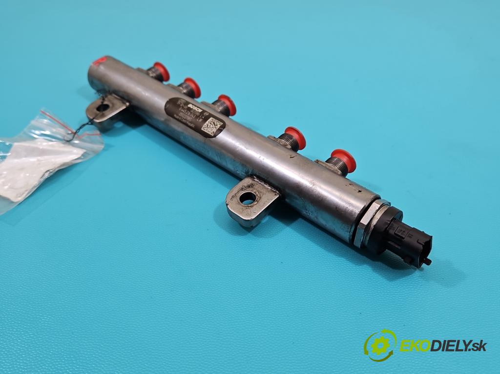 Lancia Thema II 2011-2014 3.0 CRD 239KM automatic 176 kW 2987 cm3 4- lišta vstrekovacia 0445216043 (Vstrekovacia lišta)