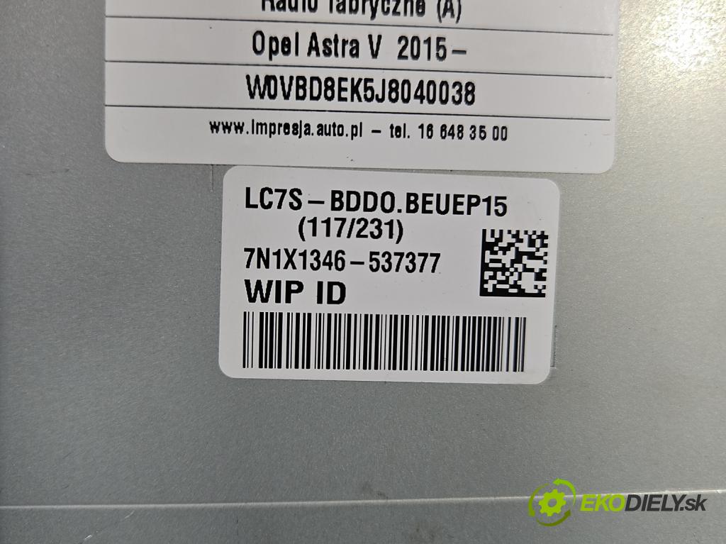 Opel Astra V  2015- 1.6 cdti 110 HP manual 81 kW 1598 cm3 5- Radio originál 42554676