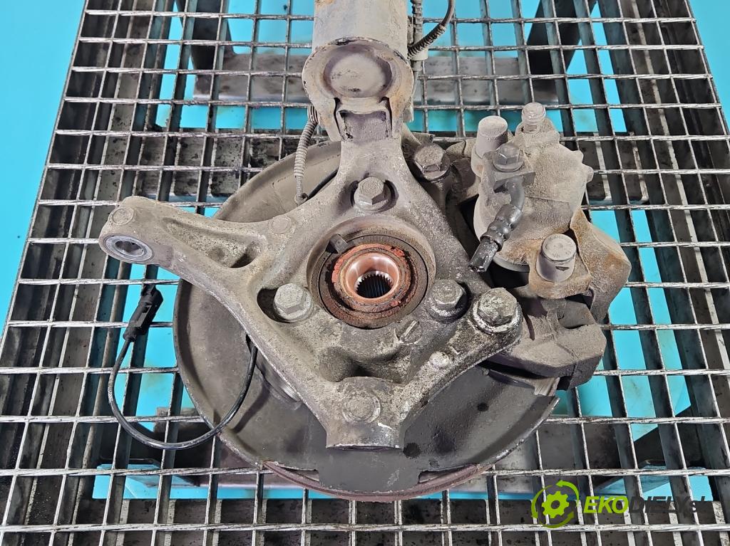 Opel Astra V  2015- 1.6 cdti 110 hp manual 81 kW 1598 cm3 5- náboj levé  (Náboje)