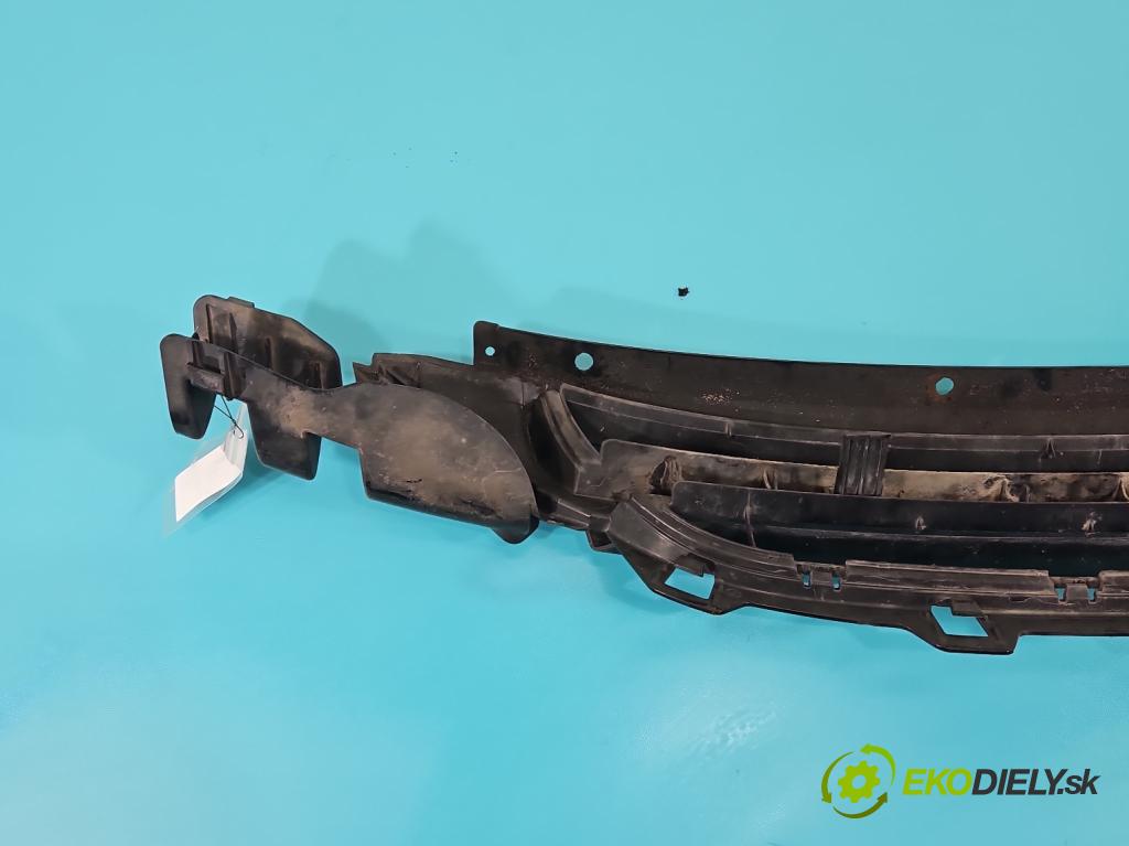 Bmw 1 F20 2011-2019 1.6 T 136 HP manual 100 kW 1598 cm3 5- blenda mriežka: nárazník stredová 7245733