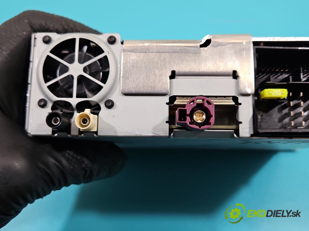 Bmw 1 F20 2011-2019 1.6 T 136 HP manual 100 kW 1598 cm3 5- Radio originál 9281911