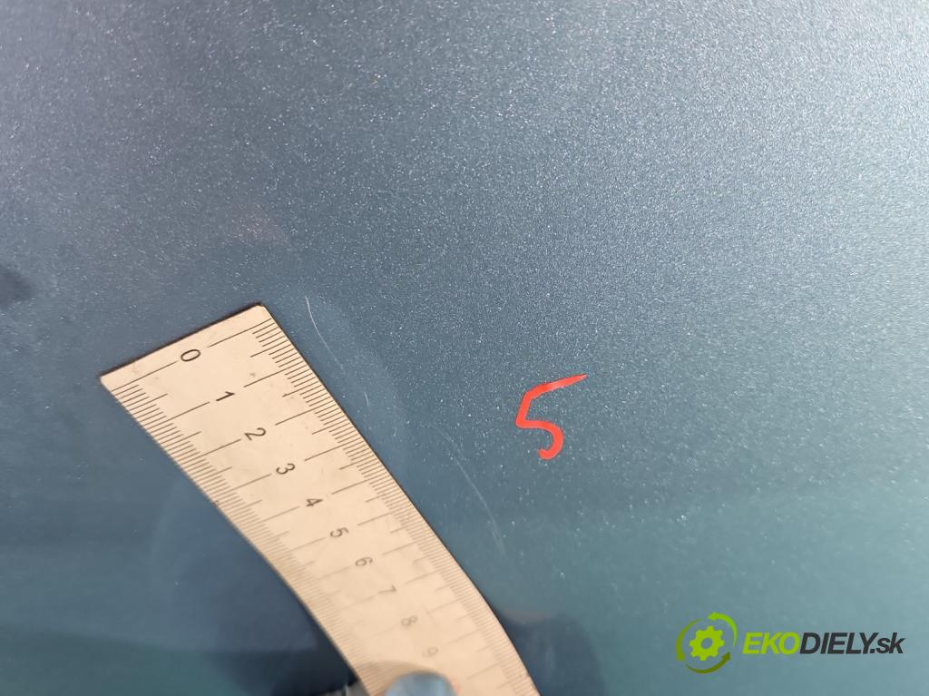 Mitsubishi Grandis 2.4 16V 165 HP automatic 121 kW 2378 cm3 5- kapota predná