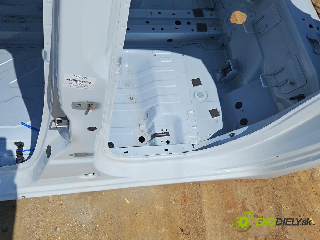 Renault Twingo III 2014-2024 0.0 82 hp automatic 60 kW  5- práh levý  (Ostatní)