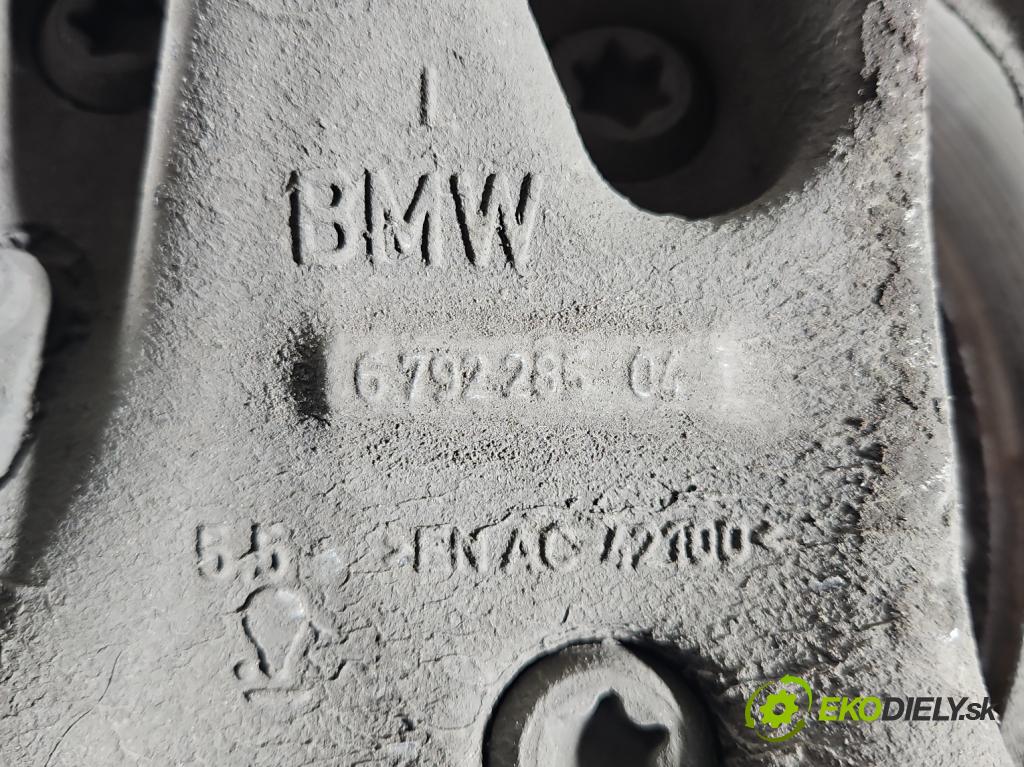 Bmw 1 F20 2011-2019 1.6 T 136 HP manual 100 kW 1598 cm3 5- náboj ľavé 6792285 (Náboj kolesa)