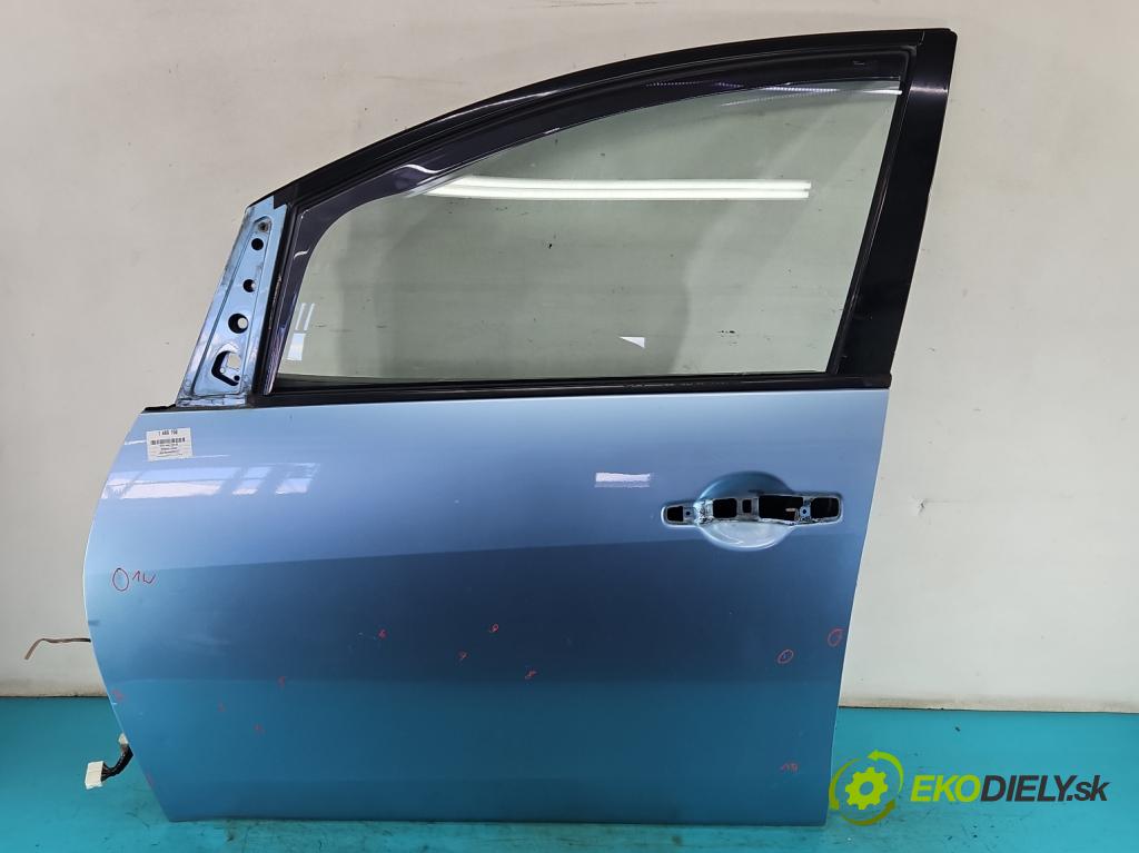 Mitsubishi Grandis 2.4 16V 165 hp automatic 121 kW 2378 cm3 5- dveře přední levé  (Klika dveří ostatní)
