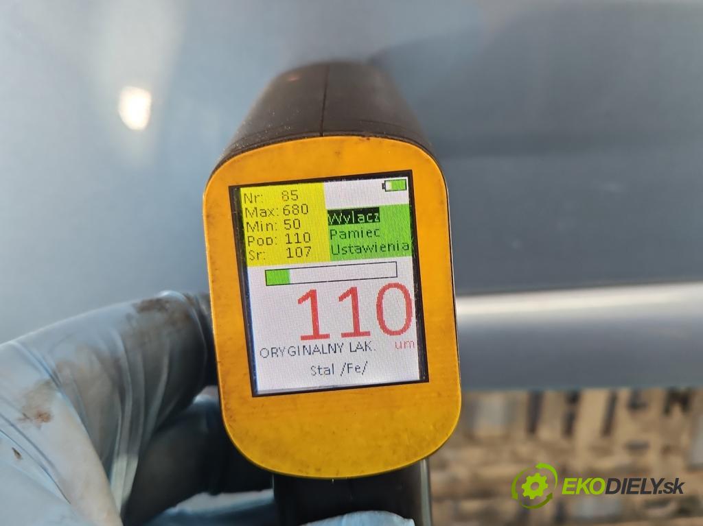 Mitsubishi Grandis 2.4 16V 165 hp automatic 121 kW 2378 cm3 5- zadní kufrové dveře  (Zadní kapota (kufr))