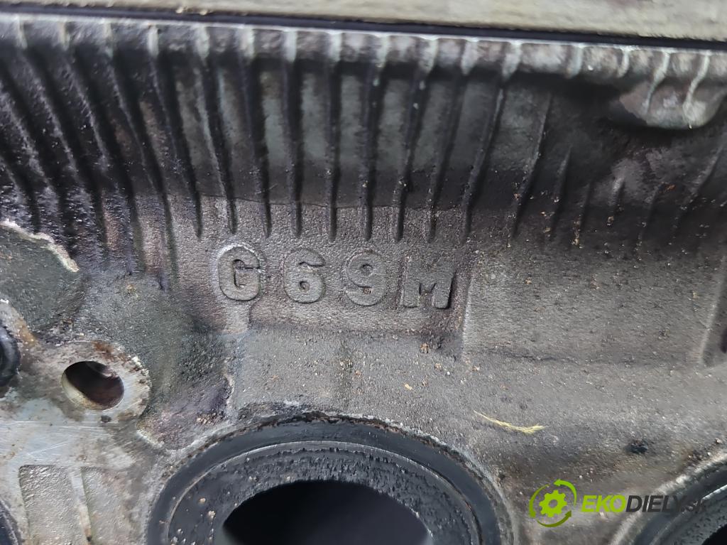 Mitsubishi Grandis 2.4 16V 165 hp automatic 121 kW 2378 cm3 5- hlava motoru