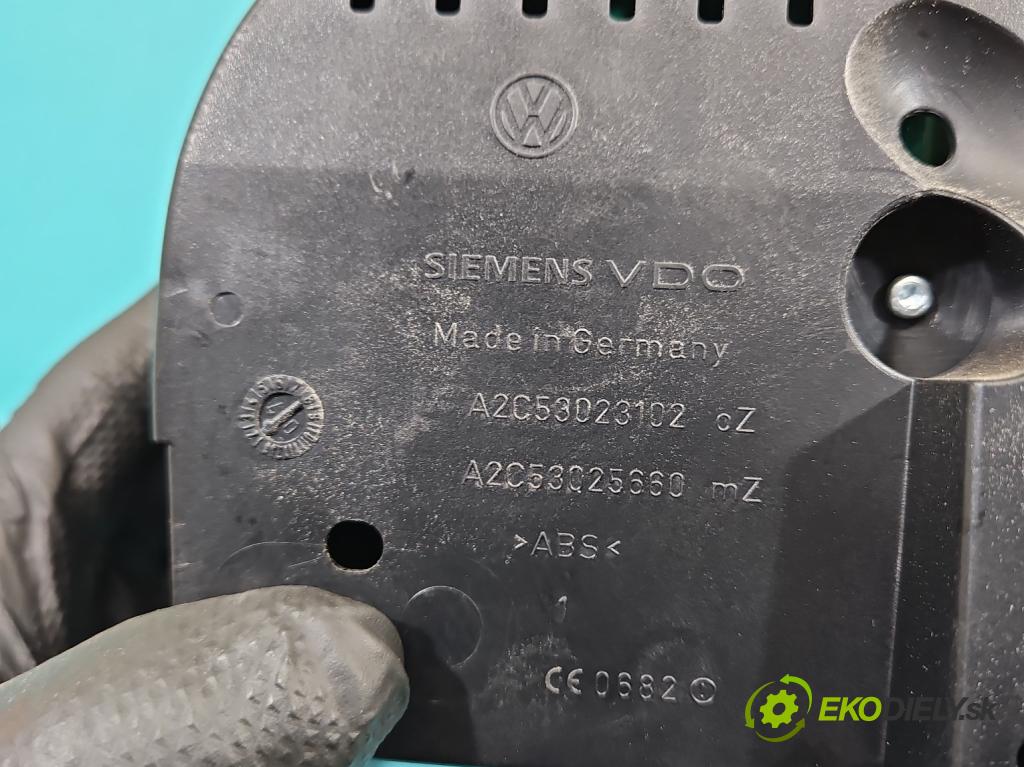 Vw Golf V 2003-2009 1.6 SR 102 HP manual 75 kW 1595 cm3 5- prístrojovka/ budíky 1K0920863A (Prístrojová doska)