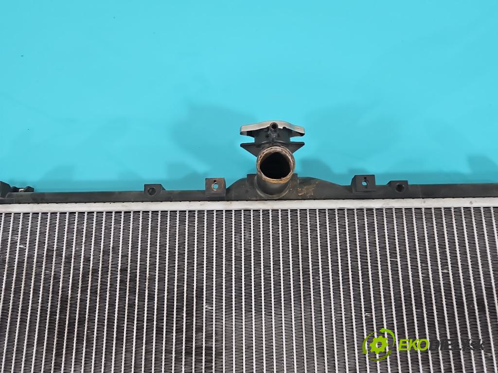 Mitsubishi Grandis 2.4 16V 165 hp automatic 121 kW 2378 cm3 5- Chladič vody  (Chladiče vody)