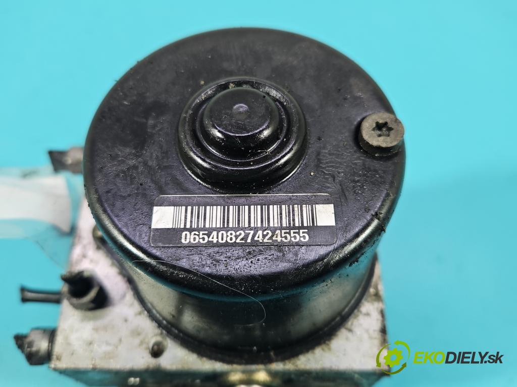 Ford C-Max I 2003-2010 2.0 16V 145 hp manual 107 kW 1999 cm3 5- čerpadlo abs 3M51-2C405-HB (Pumpy brzdové)