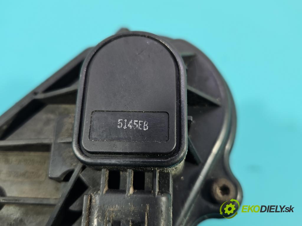 Ford C-Max I 2003-2010 2.0 16V 145 HP manual 107 kW 1999 cm3 5- klapka 4M5G-ED (Škrtiaca klapka)