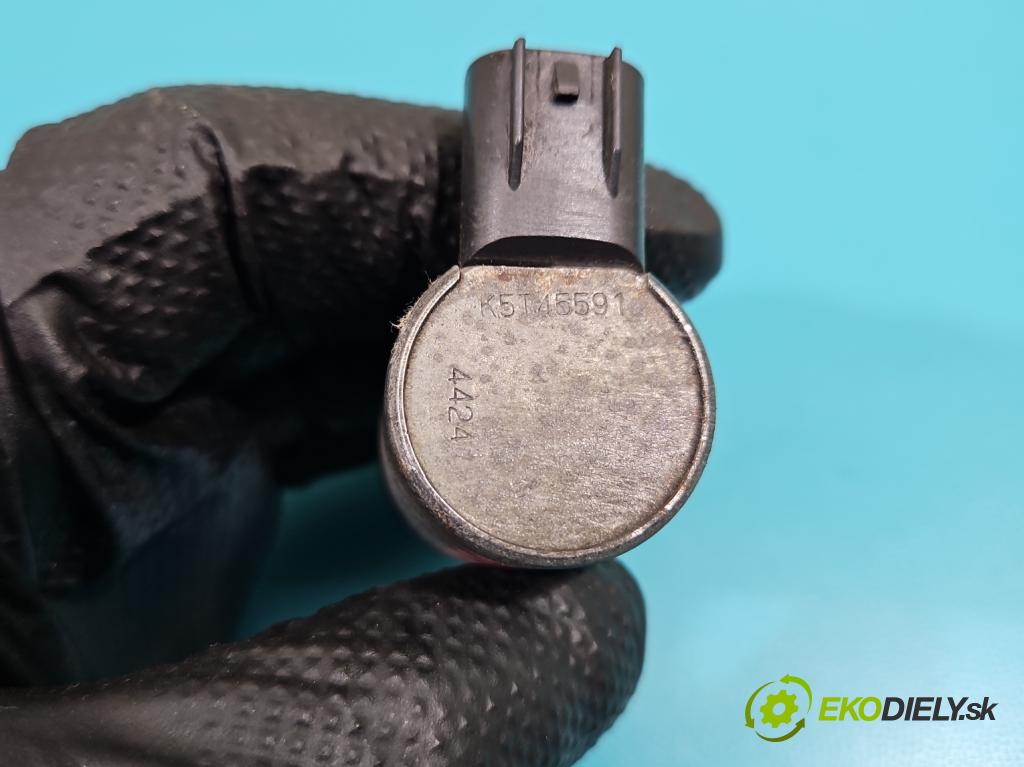 Mitsubishi Grandis 2.4 16V 4G69 165 HP automatic 121 kW 2378 cm3 5- snímač časovanie načasovanie K5T45591