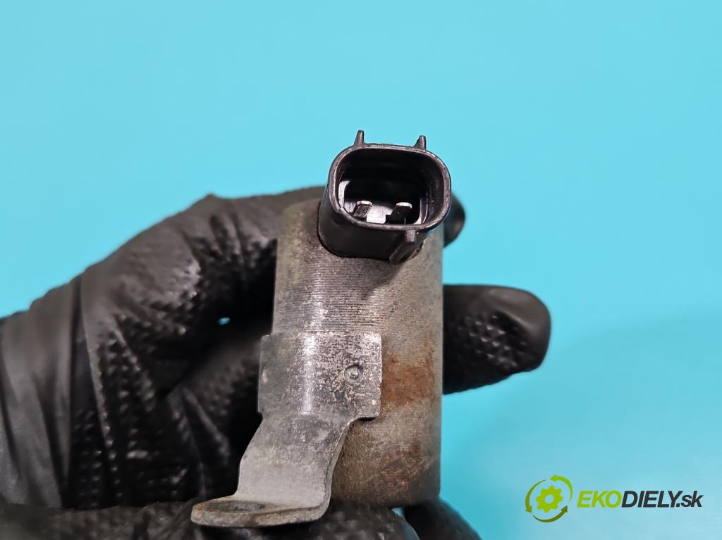 Mitsubishi Grandis 2.4 16V 4G69 165 HP automatic 121 kW 2378 cm3 5- snímač časovanie načasovanie K5T45591