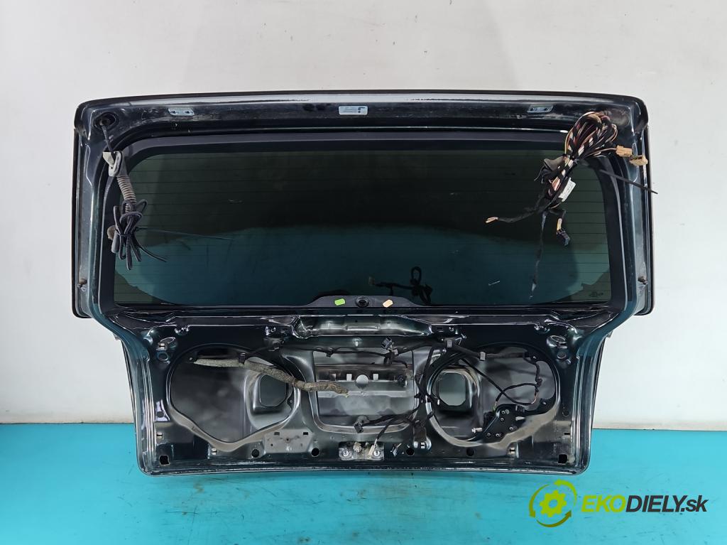 Audi A6 C5 1997-2004 2.5 tdi 179KM automatic 132 kW 2496 cm3 5- zadní kufrové dveře  (Zadní kapota (kufr))