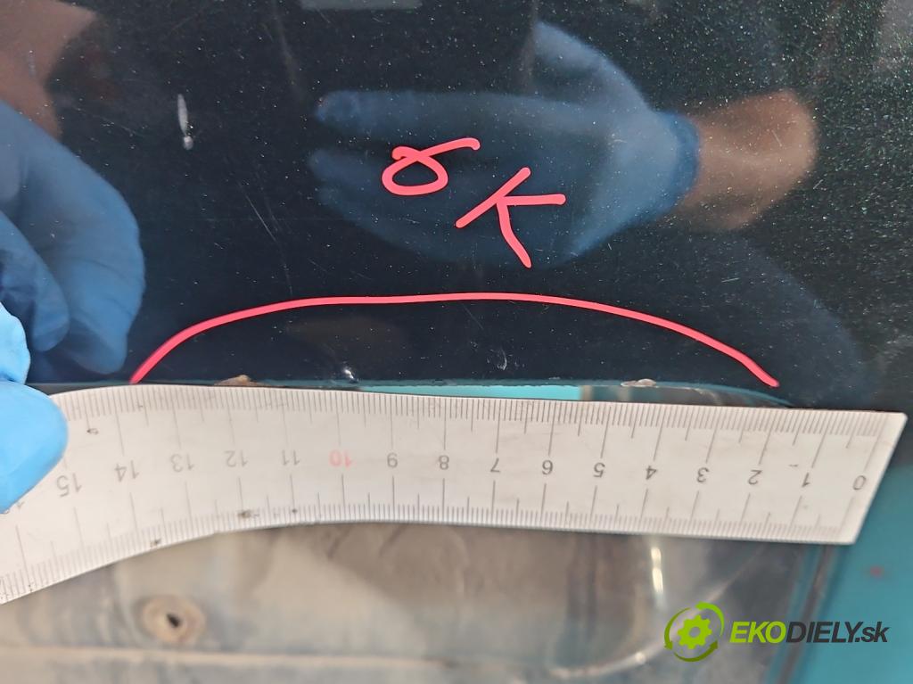 Audi A6 C5 1997-2004 2.5 tdi 179KM automatic 132 kW 2496 cm3 5- zadní kufrové dveře  (Zadní kapota (kufr))