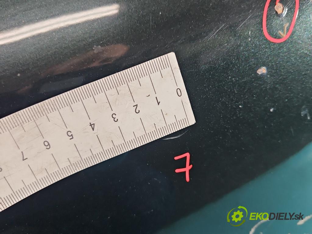 Audi A6 C5 1997-2004 2.5 tdi 179KM automatic 132 kW 2496 cm3 5- zadní kufrové dveře  (Zadní kapota (kufr))