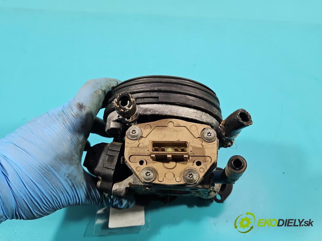 Citroen Saxo 1.1 60 hp manual 44 kW 1124 cm3 3- karburátor  (Karburátor)