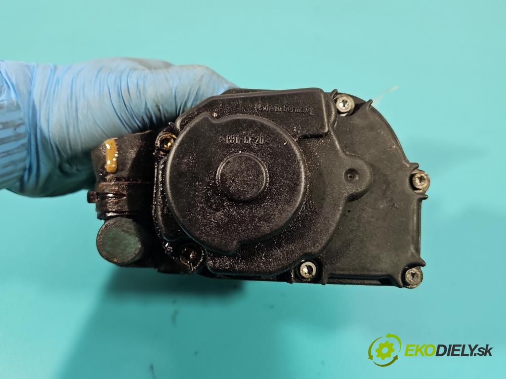 Audi A4 B5 1994-2001 1.8 20V 125 HP manual 92 kW 1781 cm3 4- klapka  (Škrtiaca klapka)