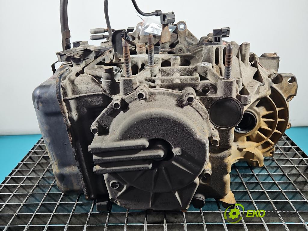 Mitsubishi Grandis 2.4 16V 165 HP automatic 121 kW 2378 cm3 5- prevodovka stupeň,rýchlosť automat F4A4B2N4Z